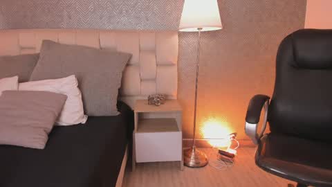 Ahmara  online show from April 6, 11:33 am