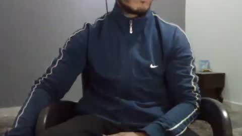 ahmedluxor1 online show from February 7, 6:56 pm
