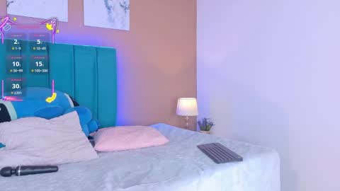 Ahvi Ebony online show from December 16, 12:33 pm