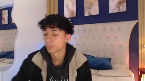 Aiden online show from July 28, 1:54 pm