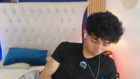 Aiden online show from July 24, 1:19 pm