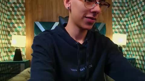 aiden_royce online show from September 26, 3:58 am