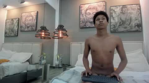 Aidhen Gleeson online show from March 27, 3:34 am