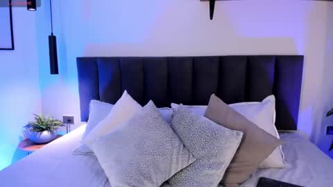 ailanacortes online show from November 19, 12:04 pm