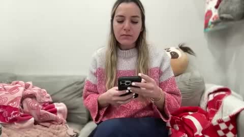 Aile online show from March 9, 1:56 am