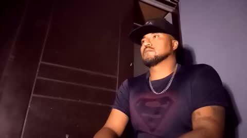 airoon91 online show from December 2, 10:57 am