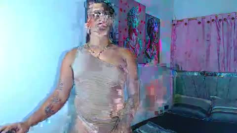 aisha299 online show from April 14, 2:53 pm