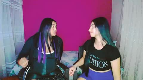 aisha_stacey0410 online show from February 6, 6:08 am