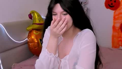 Aisha online show from October 25, 3:29 am