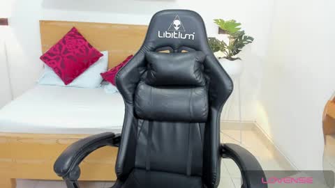 Aixa Burgos online show from March 6, 2:40 pm