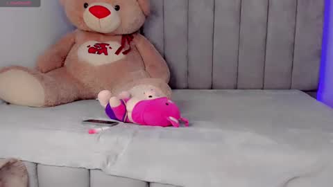 aixa_beltran online show from February 8, 11:22 am