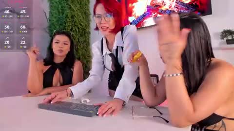   online show from June 22, 12:39 am