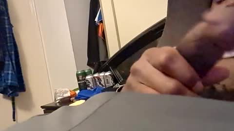 aj297914 online show from November 13, 9:45 am