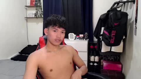 aj_daksxx online show from August 4, 2:51 am