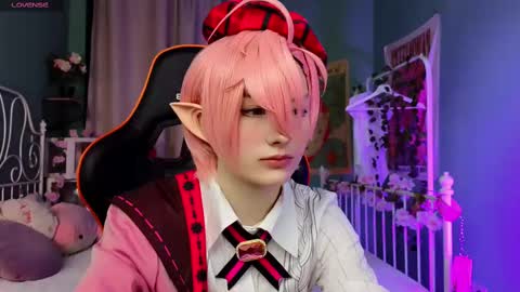 Akemi online show from February 14, 3:15 pm