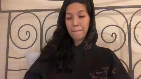 Akira Skye online show from January 13, 10:39 pm