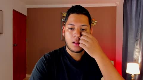 Akoon online show from April 9, 7:08 pm