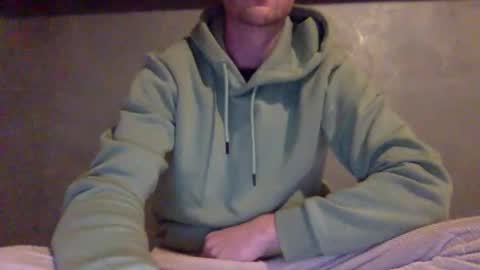 alacool123 online show from December 31, 6:57 pm