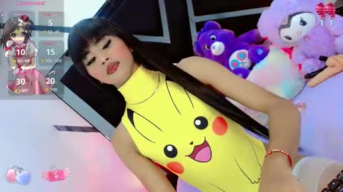 alahia_daboin online show from November 14, 6:26 am