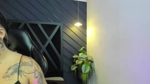 ALAHIA online show from September 18, 11:25 am