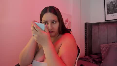 Snapshot of alaia_carter chatting on September 23, 3:11 am Alaia Carter online show from September 23, 3:11 am