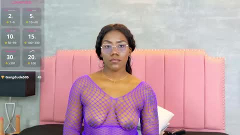alaia_colins online show from May 22, 1:23 am