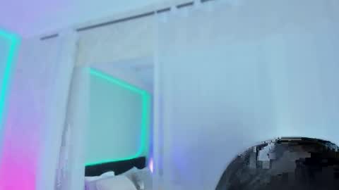 Alaia online show from April 22, 7:32 pm