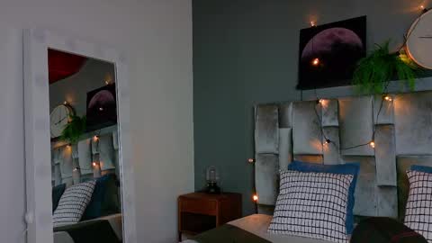  Alaia  online show from October 4, 12:03 pm