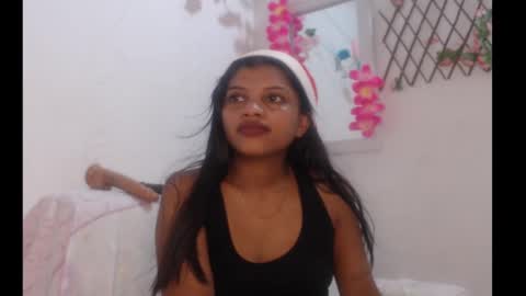 Snapshot of alana_2024 chatting on December 16, 5:06 am Working hours  pm to  am every day online show from December 16, 5:06 am