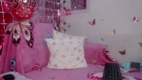 Snapshot of alana_2024 chatting on October 29, 3:03 pm Working hours  pm to  am every day online show from October 29, 3:03 pm