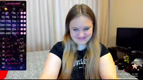 Julia online show from December 14, 8:34 am