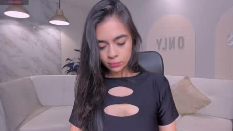 Alana online show from October 28, 12:06 pm