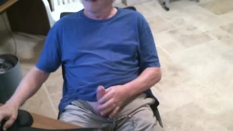 Alanlee10allen online show from June 14, 2:08 pm