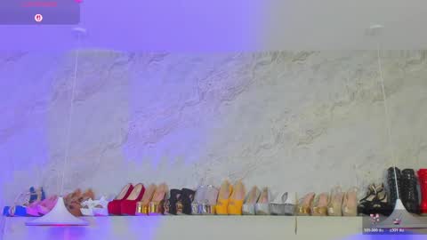 Alanna  online show from June 7, 2:06 am