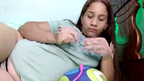 Alannahank online show from January 7, 4:18 am