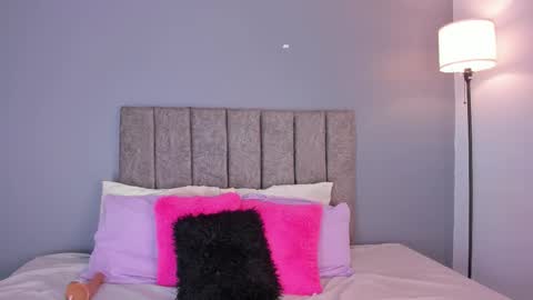 Alanna  online show from February 12, 12:09 pm