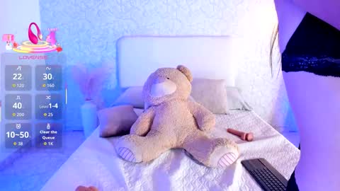 alannarouge online show from December 17, 2:24 pm