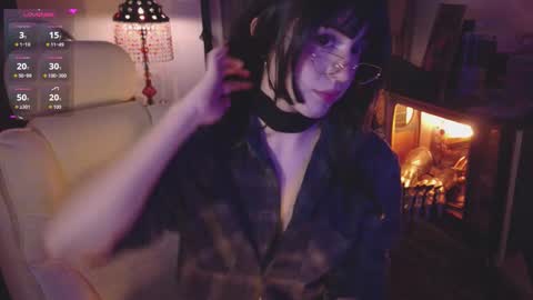 Alaska Grace       online show from September 27, 1:25 am