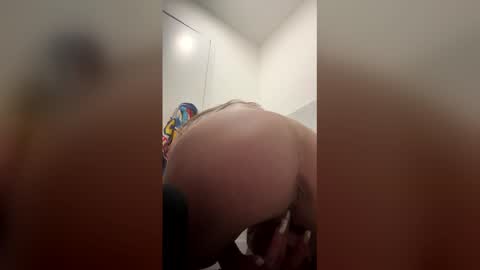 alaynaf2464 online show from April 11, 11:25 am