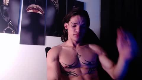 Snapshot of albertbernal69 chatting on October 26, 11:48 pm Albert online show from October 26, 11:48 pm