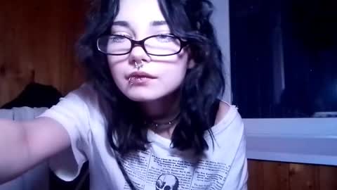 alberthamazierski online show from September 25, 4:36 pm