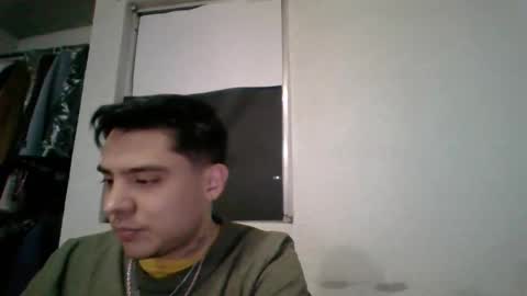 albertoarenas16 online show from June 5, 6:30 am