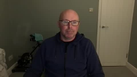 Snapshot of alc300170 chatting on October 21, 5:56 am alc300170 online show from October 21, 5:56 am