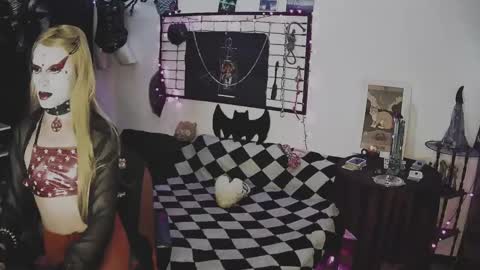 Mistic witch online show from March 5, 12:16 am