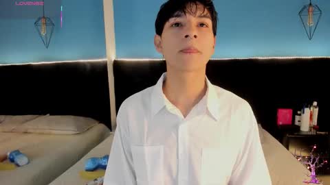 ale_aurarashi online show from September 15, 11:33 am