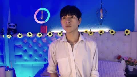 ale_aurarashi online show from April 3, 9:49 am