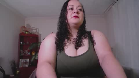 aleia taylor online show from December 4, 2:55 am