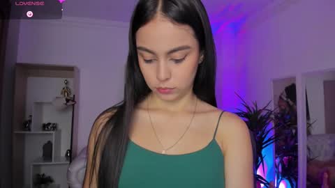 Alejandra online show from March 3, 2:28 pm