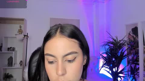 Alejandra online show from March 7, 5:28 pm