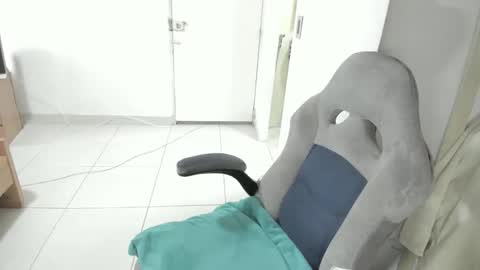 Alejandra Joha online show from December 17, 12:56 pm